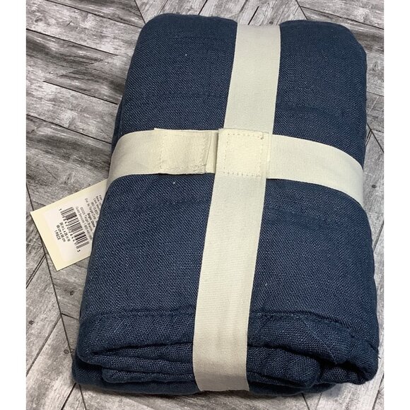 Casaluna Quilted Sham Heavyweight Linen Blend Navy Blue 26" x 26" - Picture 3 of 4